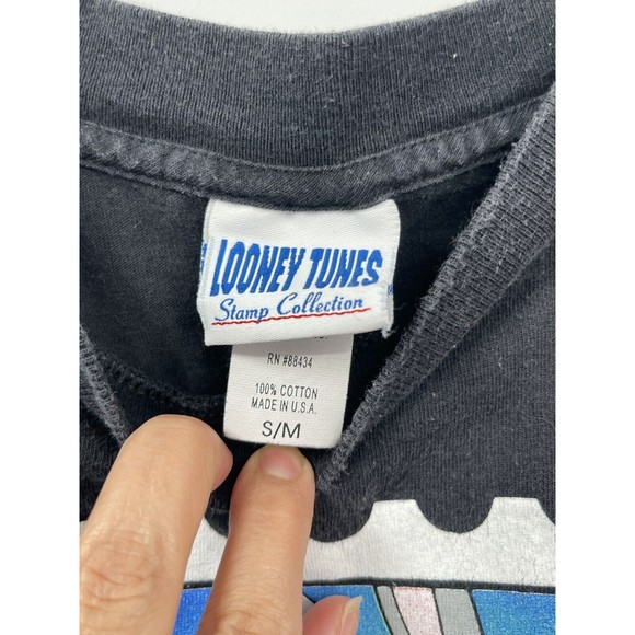 Vintage 90s Looney Tunes Warner Bros Cast Characters Graphic TShirt S/M - Picture 2 of 7